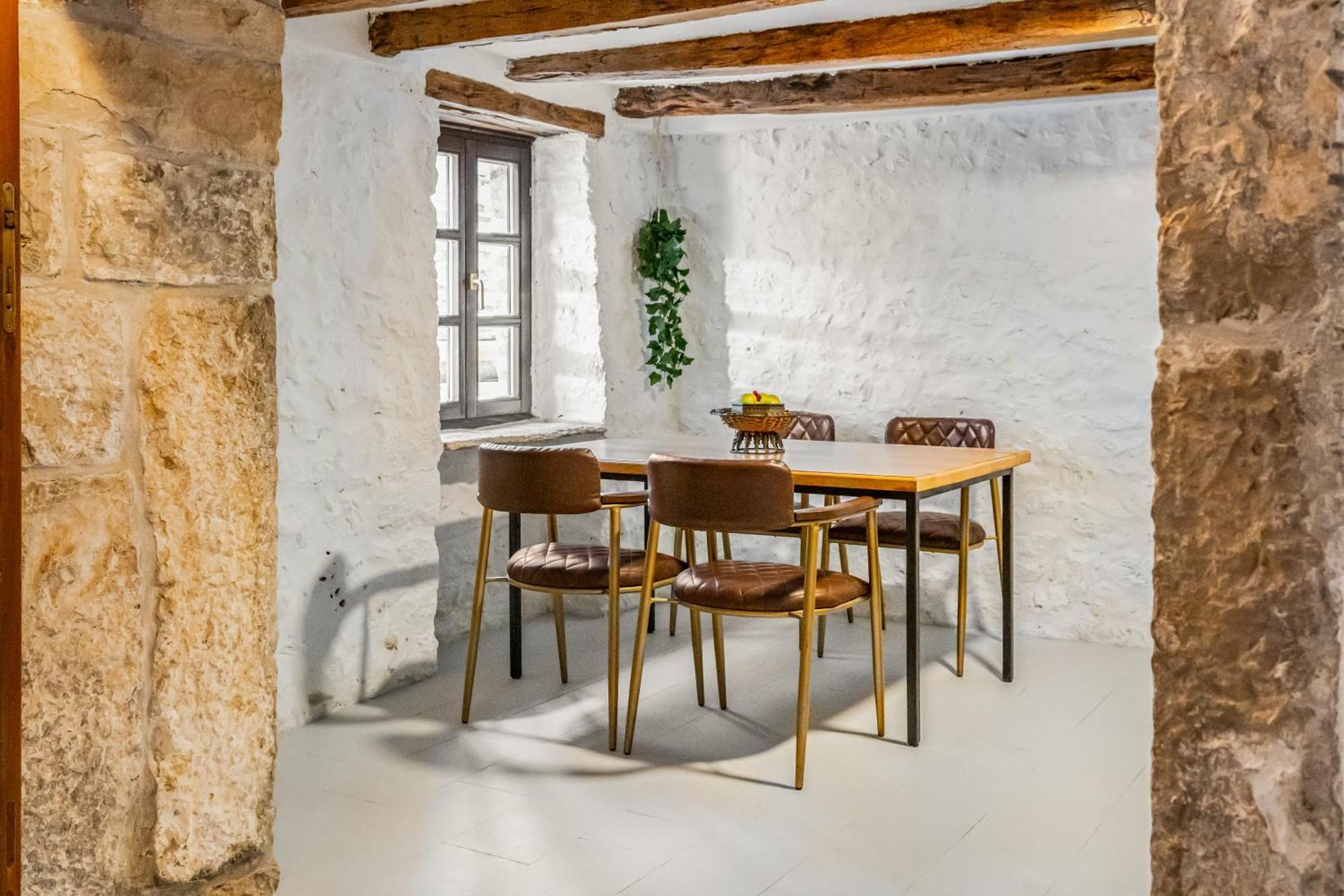 Villa Historic Pocitelj With Pool And Incredible Views On The River And Landmarks Екстериор снимка