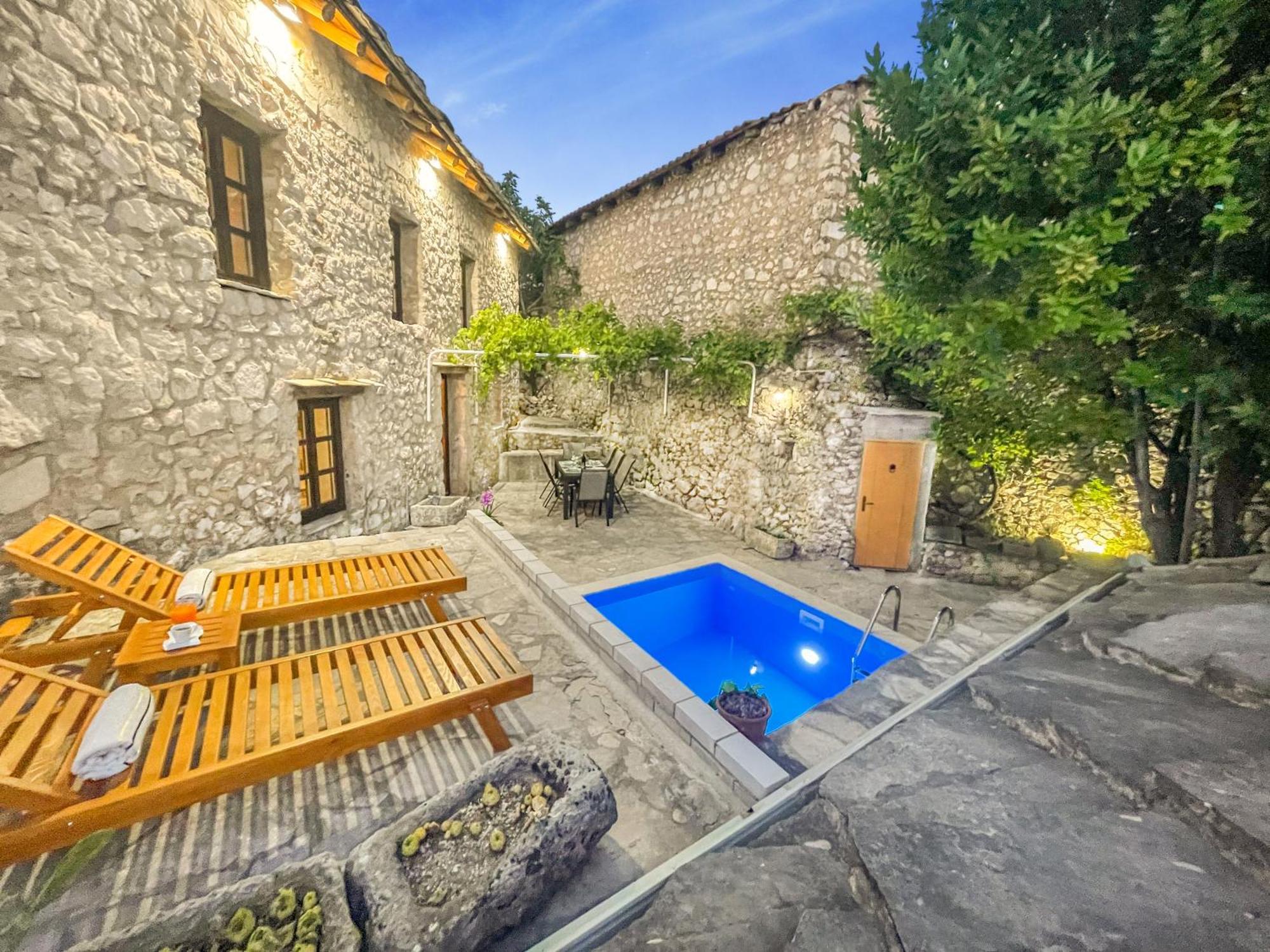 Villa Historic Pocitelj With Pool And Incredible Views On The River And Landmarks Екстериор снимка