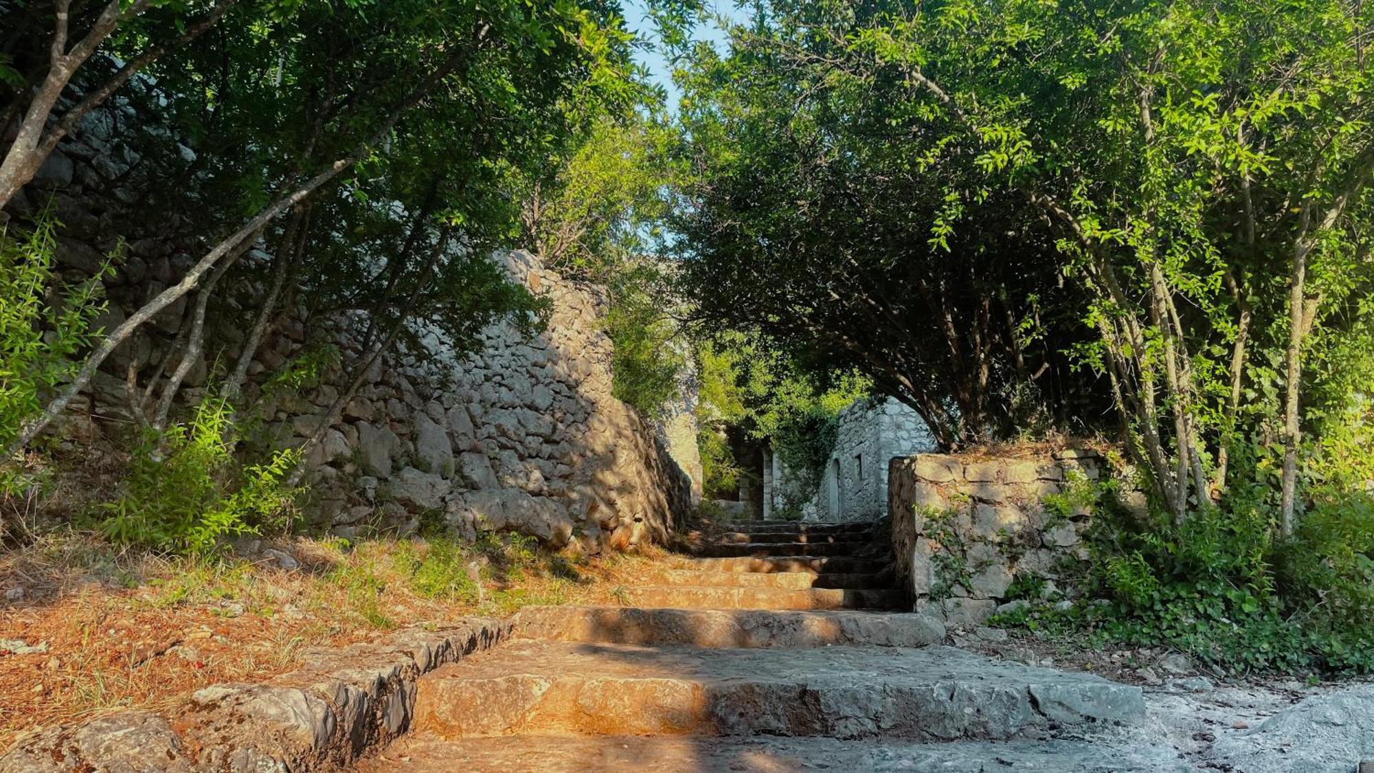Villa Historic Pocitelj With Pool And Incredible Views On The River And Landmarks Екстериор снимка
